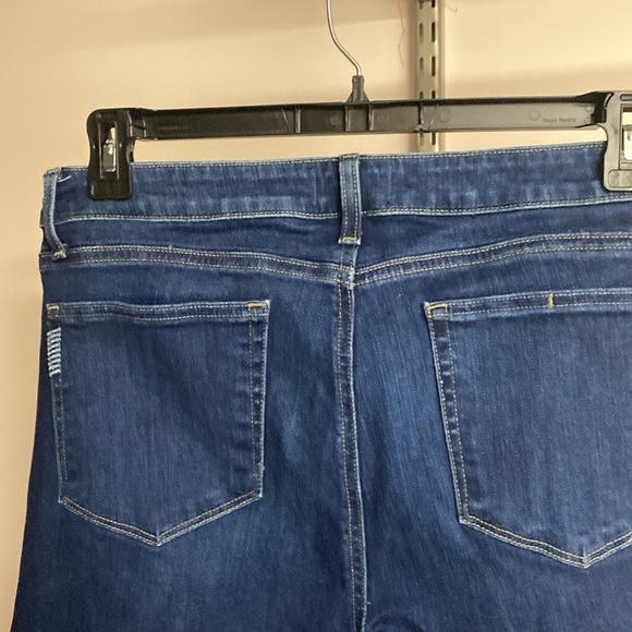 Jeans - Picture 3 of 4